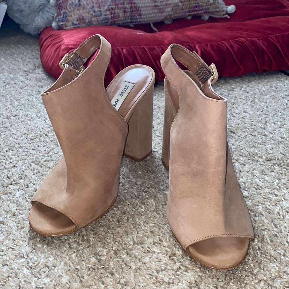 Steve Madden tan suede thick heels